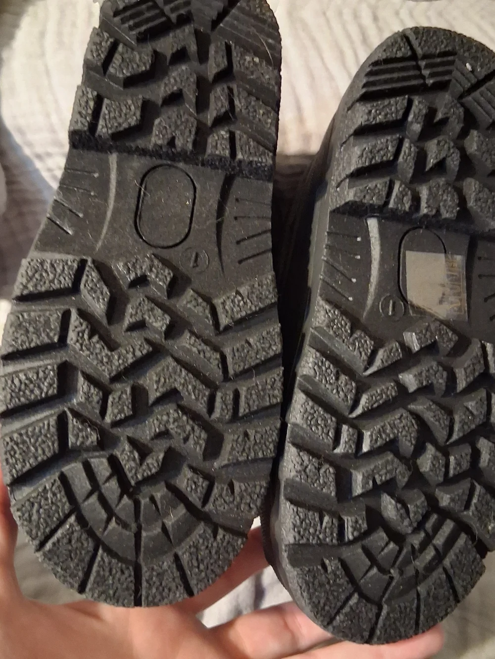 NEW KSTAR KIDS INSULATED ZIP UP SNOW BOOTS SIZE 1 UNISEX